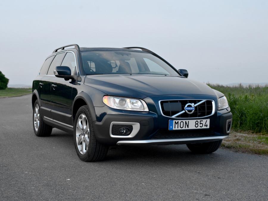  Volvo XC70 D5 2009 года  (фото 1 из 19)